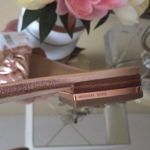 Michael Kors Metallic Sandals - Picture 3 of 6